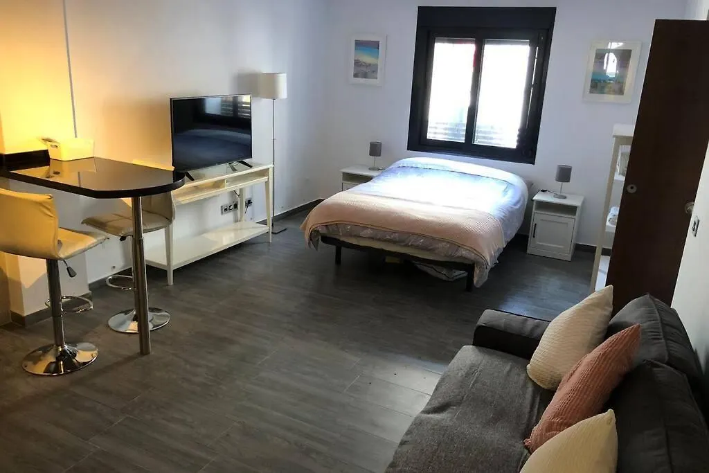 1 Bed Apartment In Ardales, Cerca El Caminito Del Rey Y Embalses إسبانيا