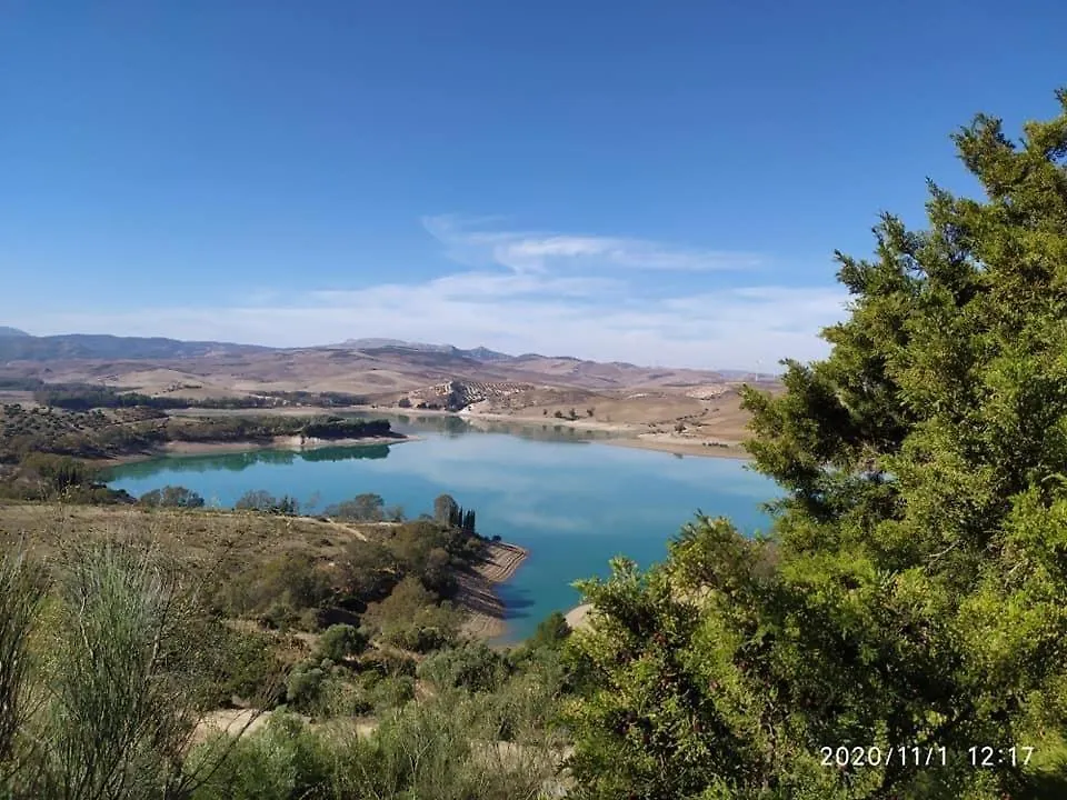 1 Bed Apartment In Ardales, Cerca El Caminito Del Rey Y Embalses أرذاليس